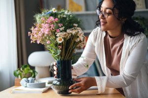 How to Maintain Artificial Flowers for Office Spaces Looking Fresh and Elegant